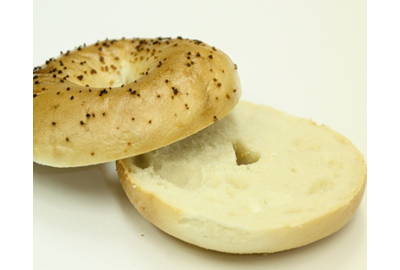 スライスしたベーグル