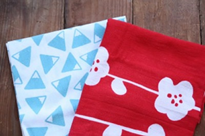 富士山と梅の手ぬぐい