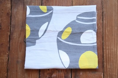 北大路魯山人の有名な日月椀柄の手ぬぐい