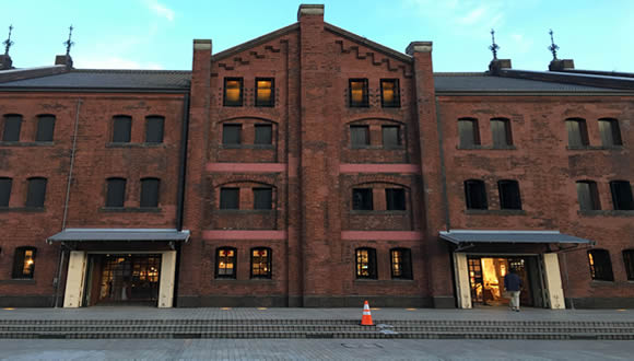 赤レンガ倉庫｜こぐれひでこ