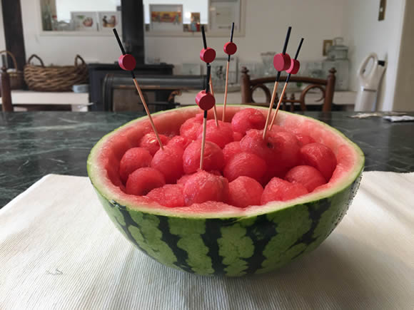 還暦祝いのスイカケーキ